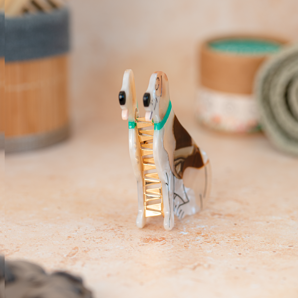 Beagle hair clip