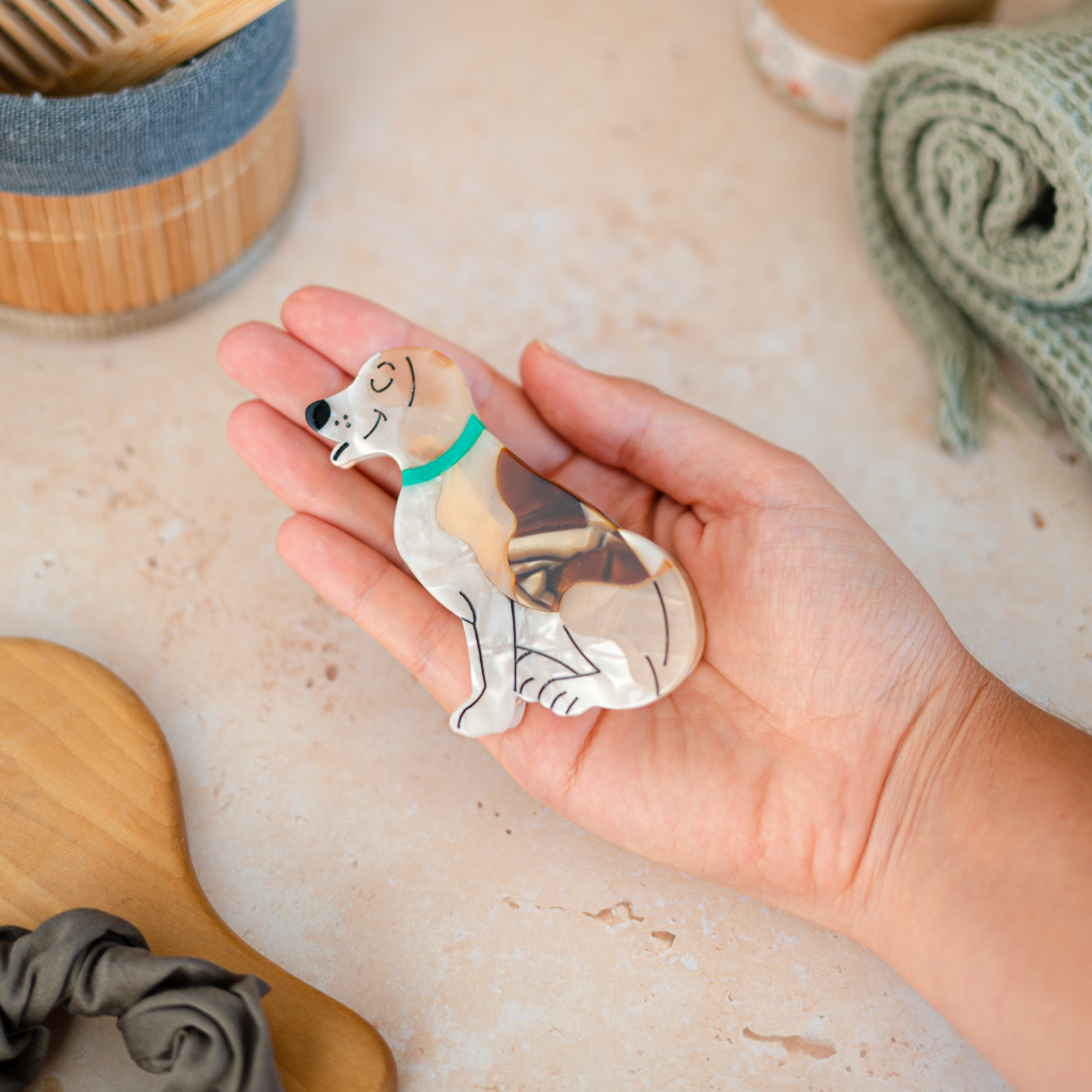 Beagle hair clip